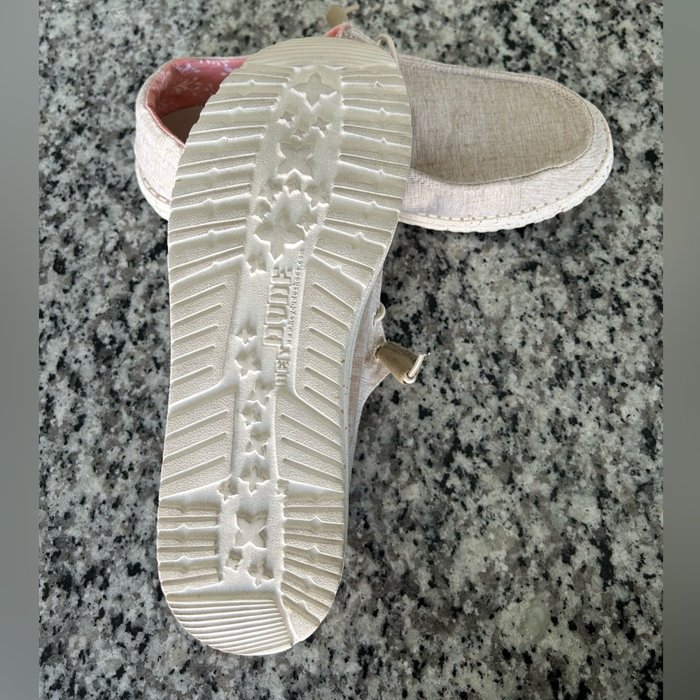 Hey Dude Wendy Chambray Shoe-Women’s. Size 10 - Picture 4 of 5